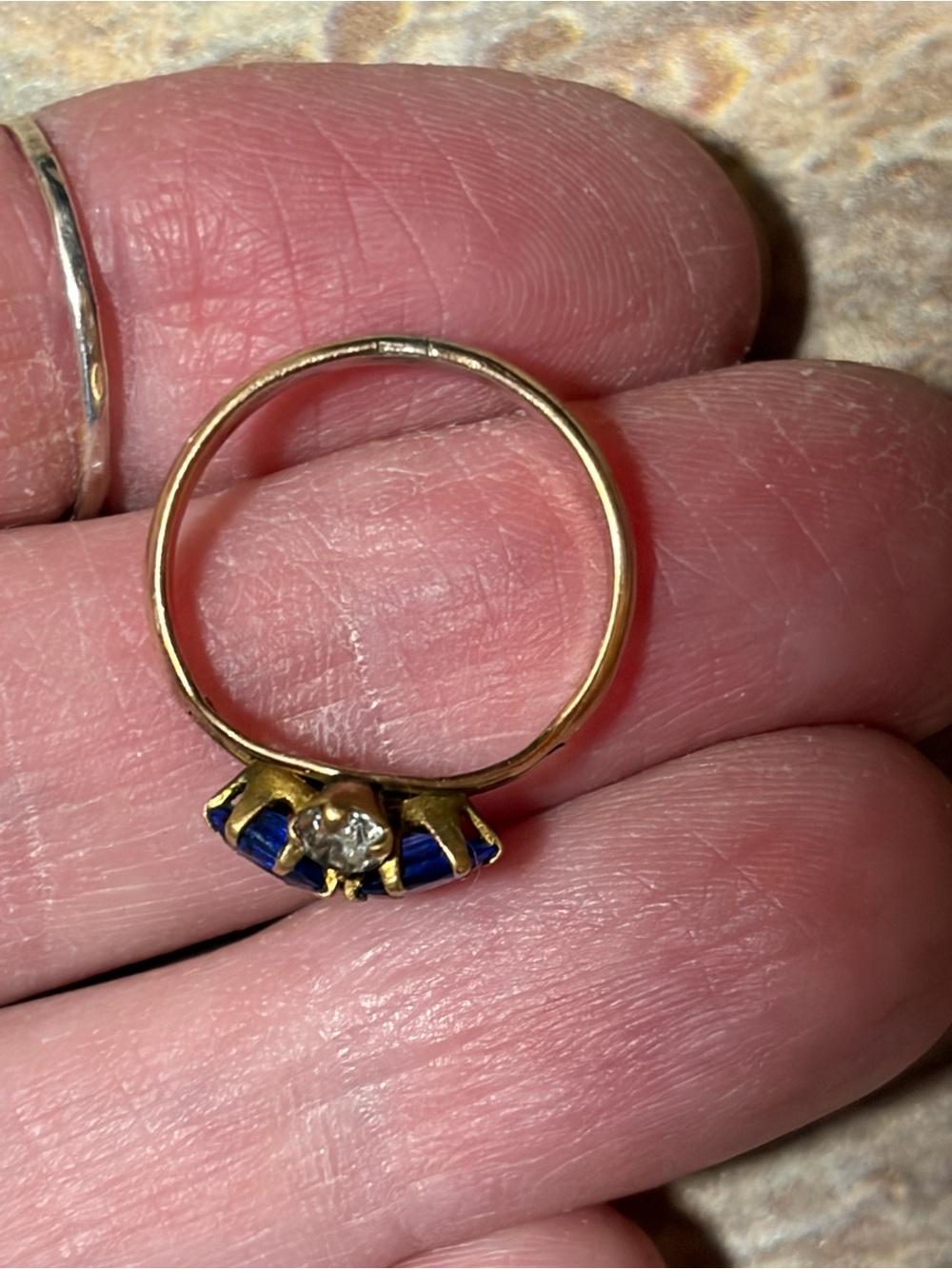 Victorian Gold Fill Or Gold Shell Ring With Paste Stones - Picture 4 of 13
